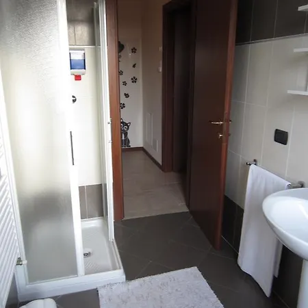 Lago Apartment