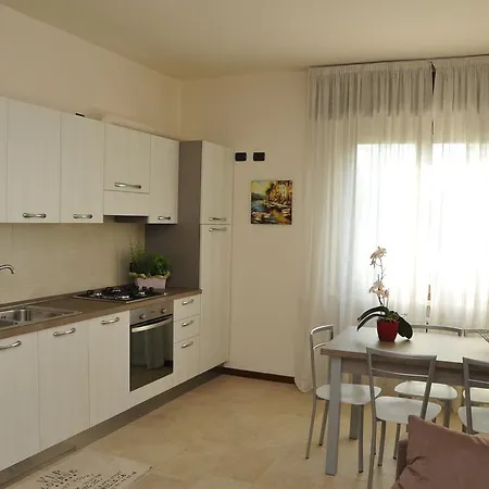 Vicino Al Centro, Al E Al Gardaland Apartamento Peschiera del Garda